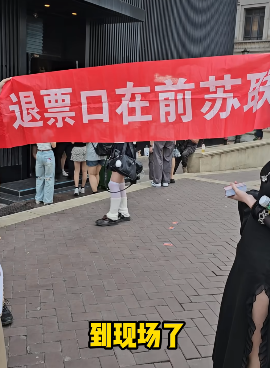 为什么现在的格莱美配不上那艺娜？