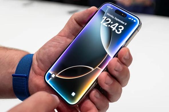 iPhone 17 Pro精準(zhǔn)機(jī)模曝光 鋁合金機(jī)身一眼精致
