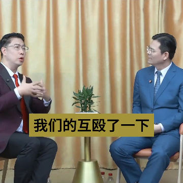 “中國英語教父”李陽，成了銳評一切的“全領(lǐng)域教父”