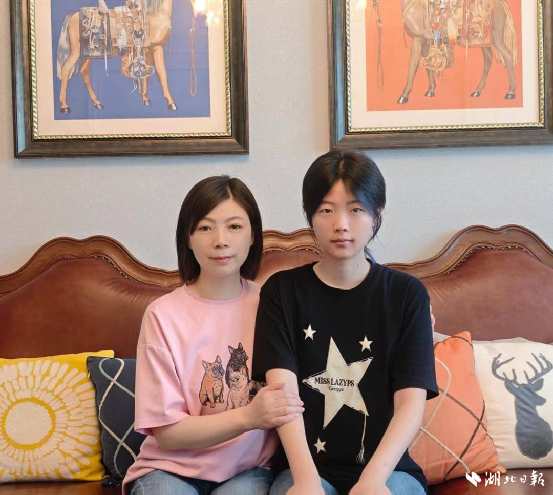 放棄本科讀高職引網(wǎng)友熱議 高考604分女生被高職錄取