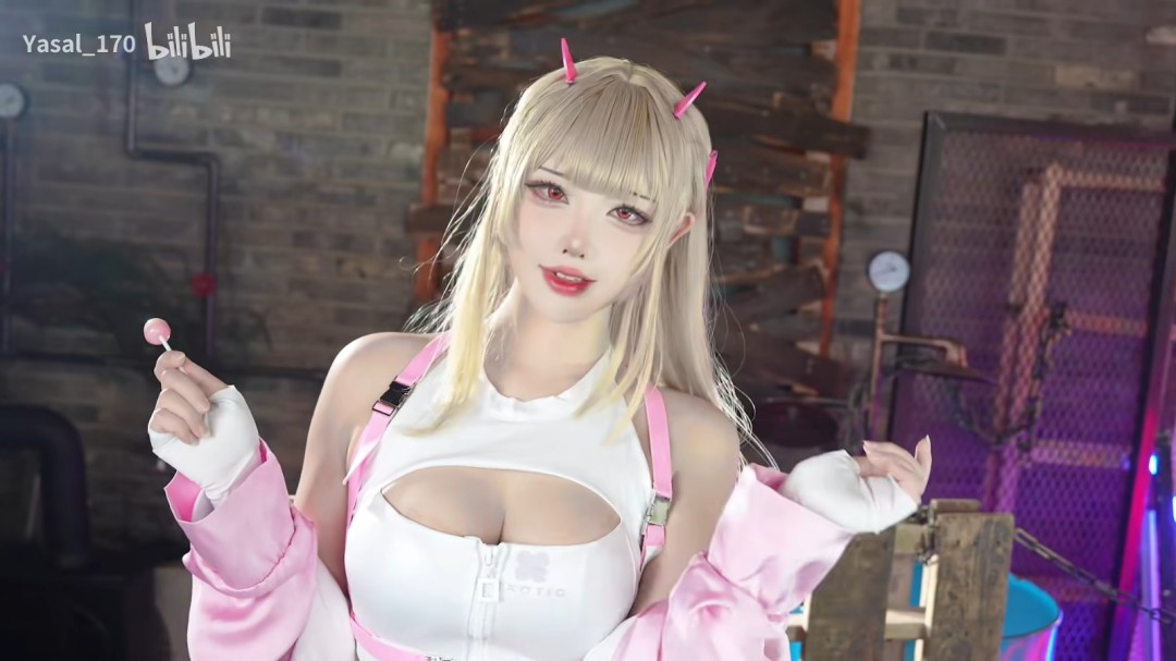 性感大雷吸睛 韩援 Yasal cos《妮姬》毒蛇！