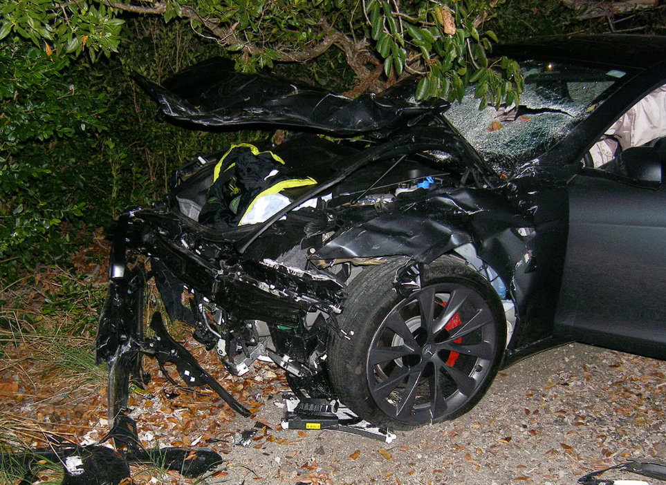 開Autopilot發(fā)生致死事故！特斯拉被判超2億美元賠償
