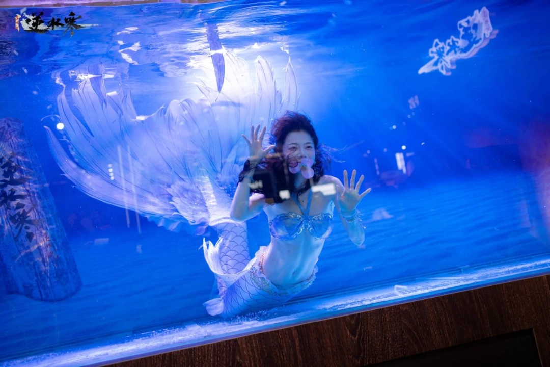 ԮCoserҵ˼йCoserֱӡº