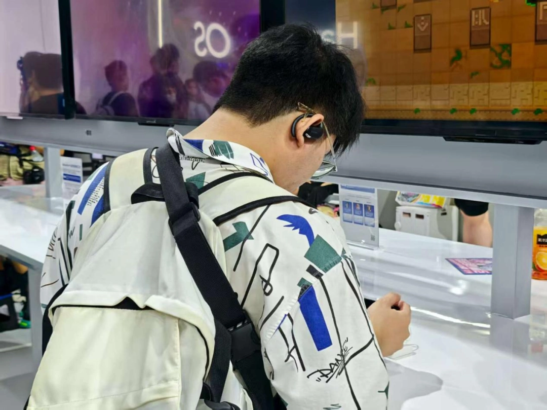 在2025年ChinaJoy上，無數(shù)人見證了鴻蒙游戲的脫胎換骨