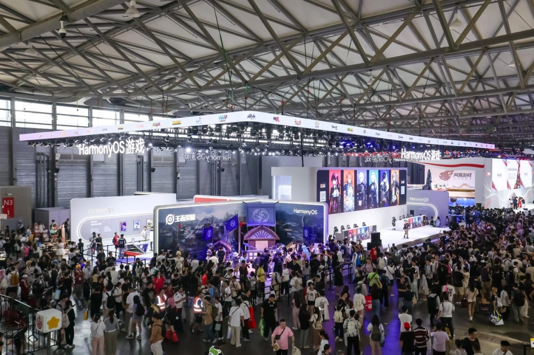 在2025年ChinaJoy上，無數(shù)人見證了鴻蒙游戲的脫胎換骨