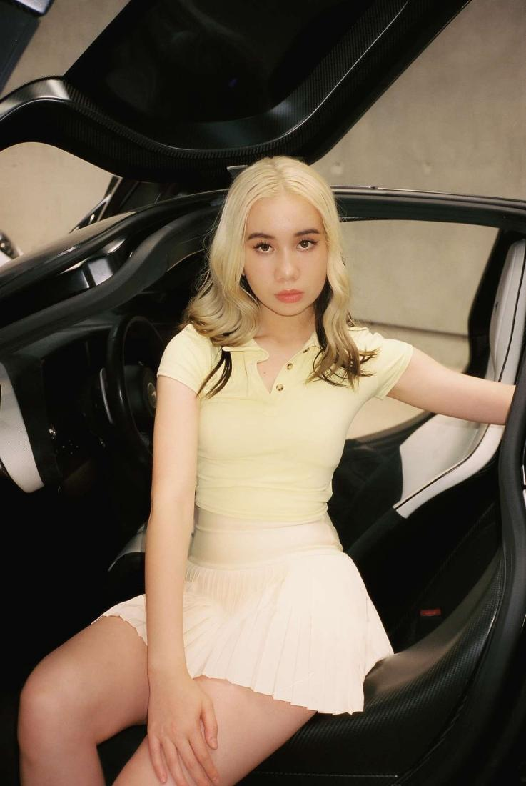18´OnlyfansŮ죬Сʱ׬һԪ
