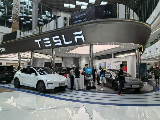 ˹촿SUVս Model Y Lվ