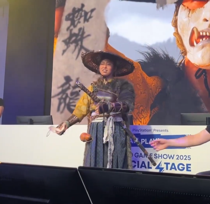 《羊蹄山之魂》女主演员TGS视频公开：摘下面具笑开花！
