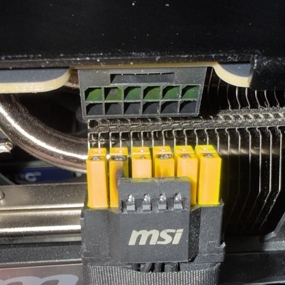 16针接口又出事 RTX5090“空闲”时供电接口烧毁