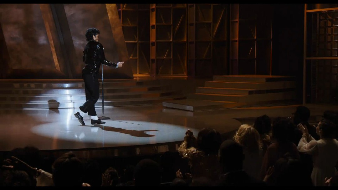 传奇归来！电影《迈克尔·杰克逊：巨星之路》首支预告发布