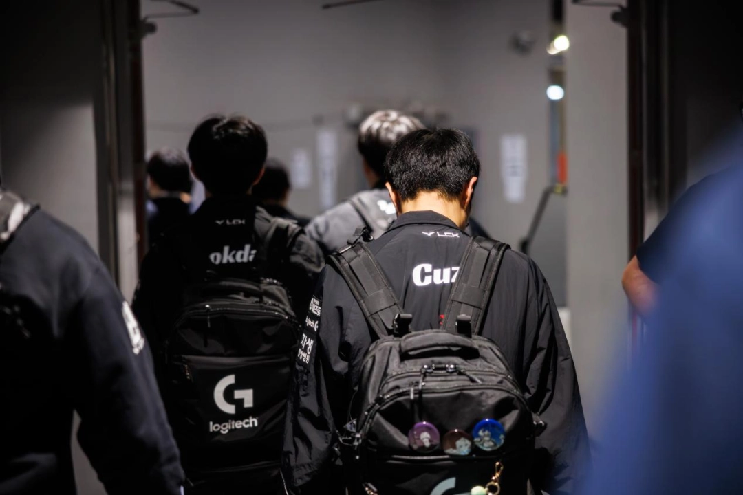 《英雄联盟》S15决赛赛后KT群访：过程本身已经非常重要