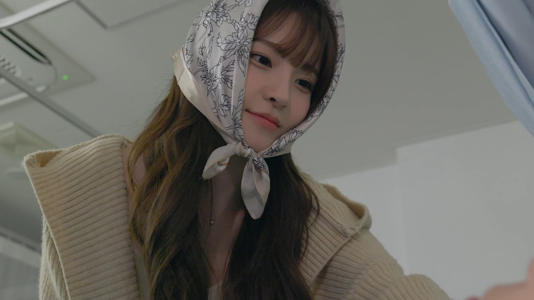 《阿西,美女室友竟然...？2》官方版