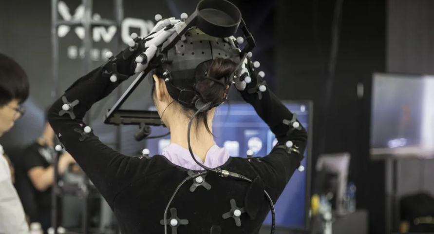 游戏大作的“床戏”，应该怎么拍？