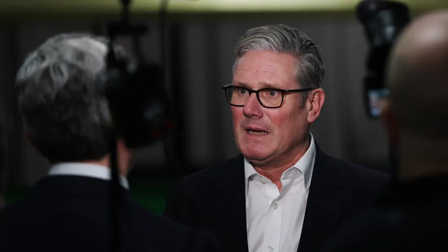 Ӣ����������Ӧ���飡R�ǲ�Ա�¼���������