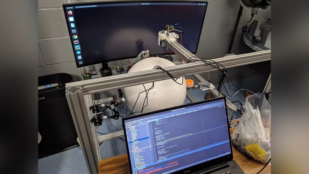 鼠鼠也是会玩电子游戏了! 工程师用VR设备教会大鼠游玩《毁灭战士》