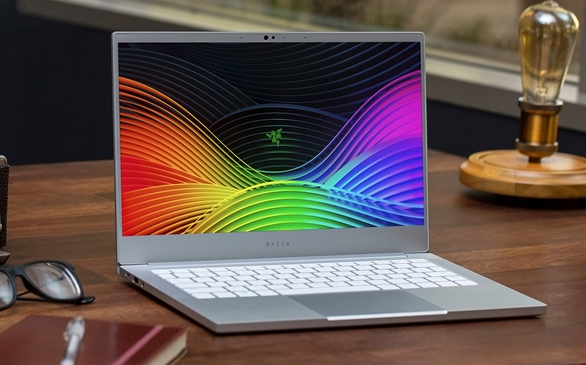 2025國(guó)內(nèi)高端筆記本爆發(fā) 萬(wàn)元機(jī)銷(xiāo)量增速超70%