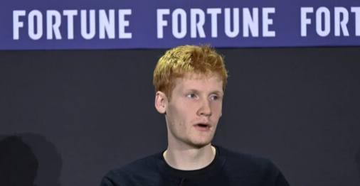 資深AI工具Cursor創始人警告 依賴AI開發或將招致災難