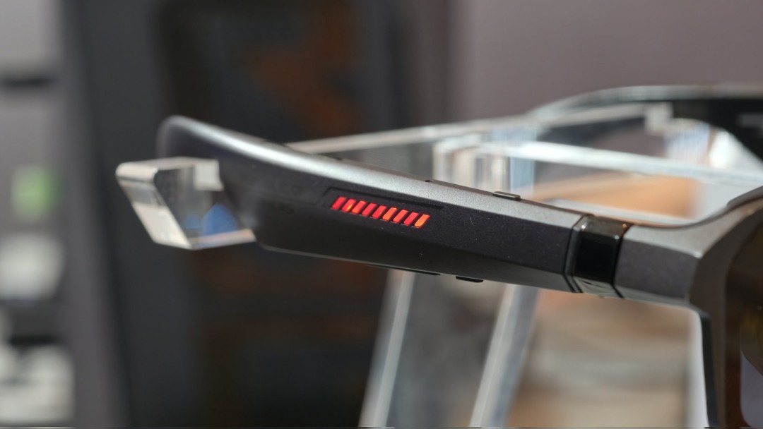 CES 2026：华硕发布ROG XREAL R1 全球首款240Hz OLED游戏眼镜