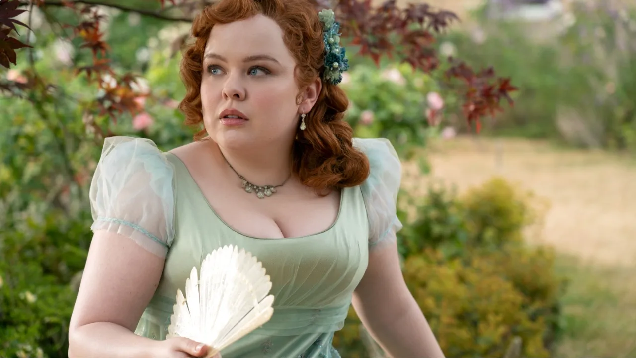 《布里奇顿》第三季收视不降反升 男女主公开撒狗粮