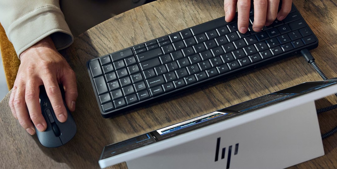 惠普展示颠覆性键盘EliteBoard G1a 内置了一台PC