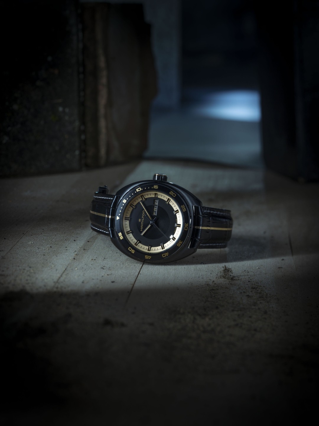 《生化危机9》海量新截图 展示视角、敌人、联动手表、手办