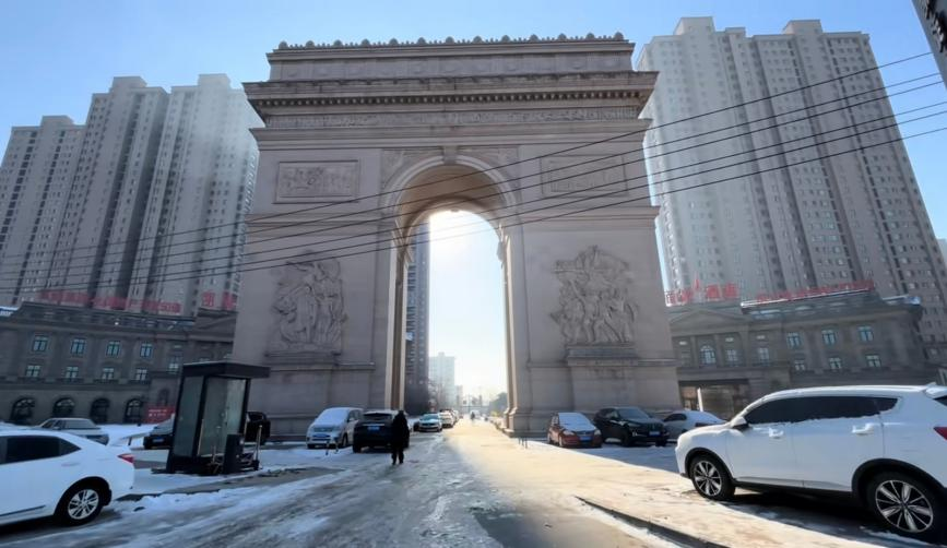 �ϱ������գ�Ϊɶ�ð������α���˴�ڴ�