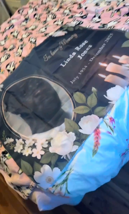 ��Ц���������ƴ��࣬���˺��������ȹ�