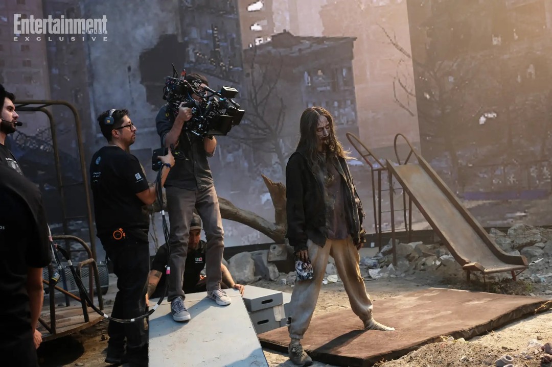 ������Σ��9����������3�������˶�Ƭ ��ֵ��һ��