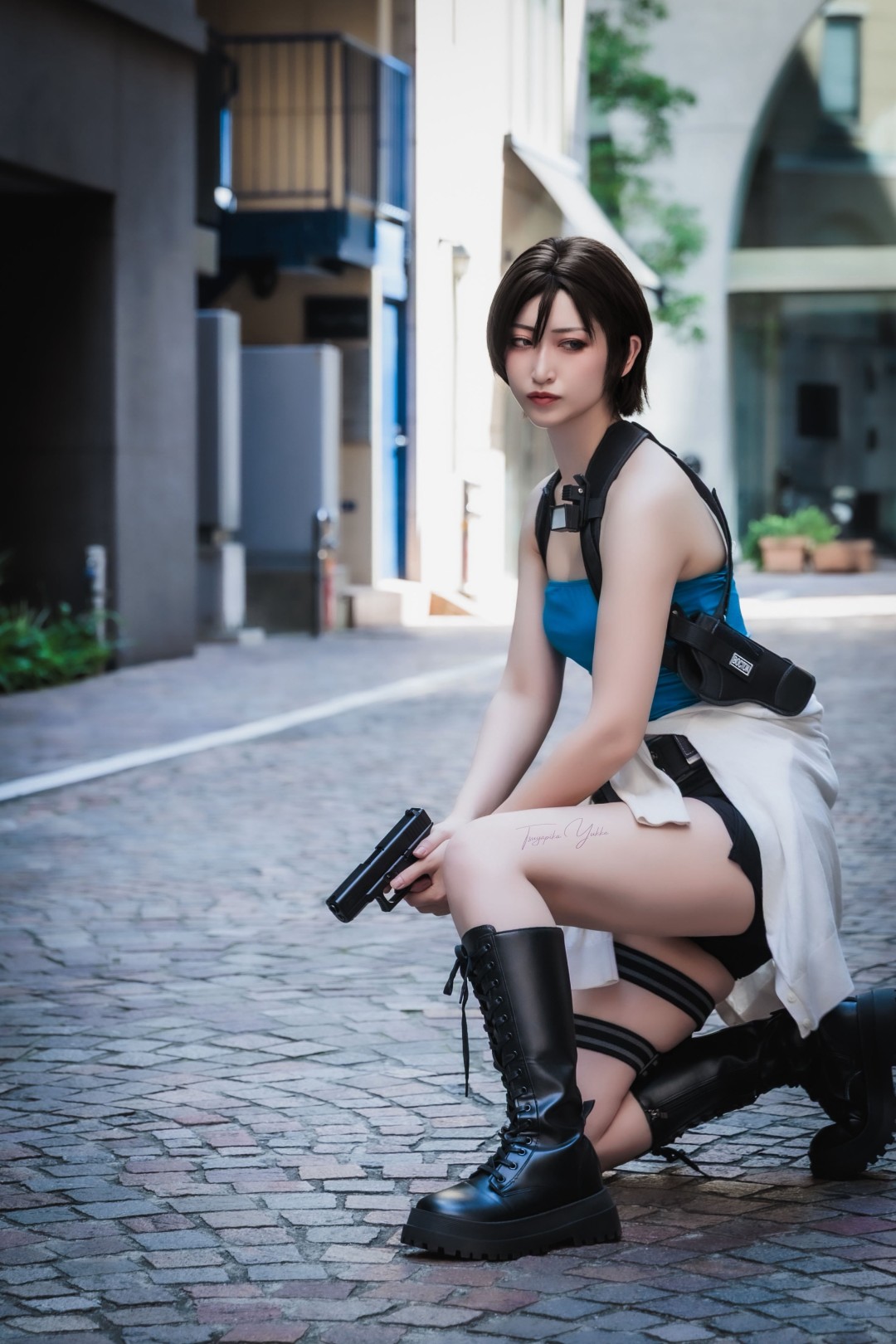 《生化危机》吉尔Cos美照 肤白腿长获玩家盛赞