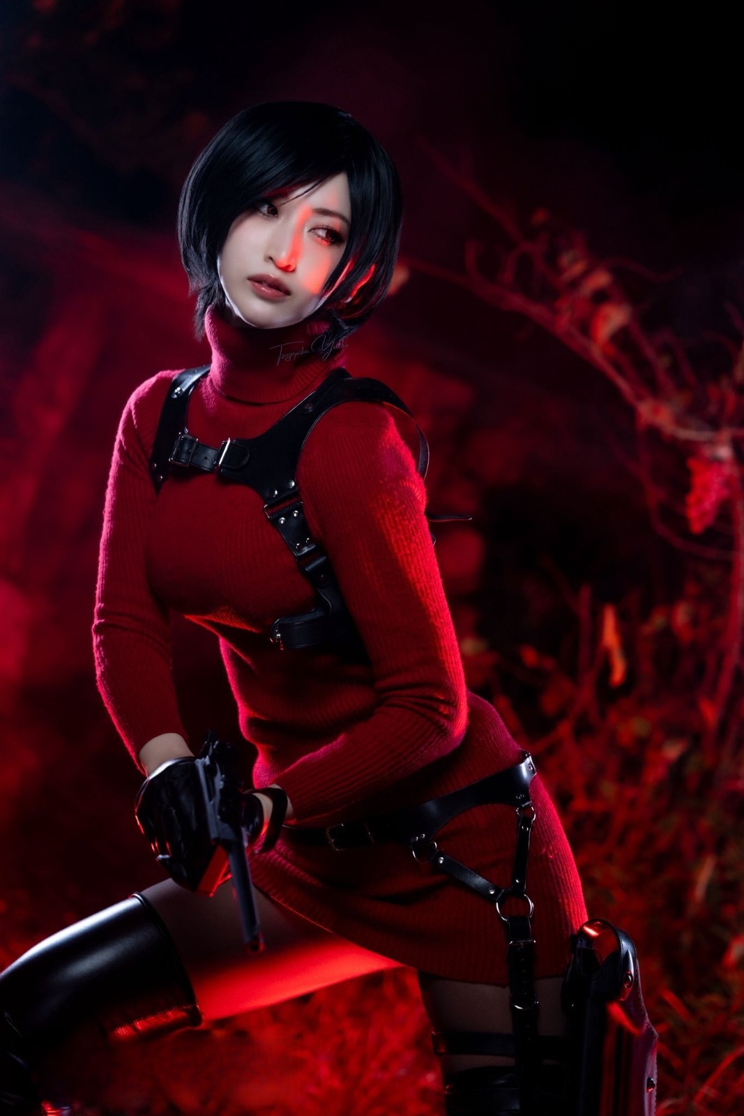 《生化危机》吉尔Cos美照 肤白腿长获玩家盛赞