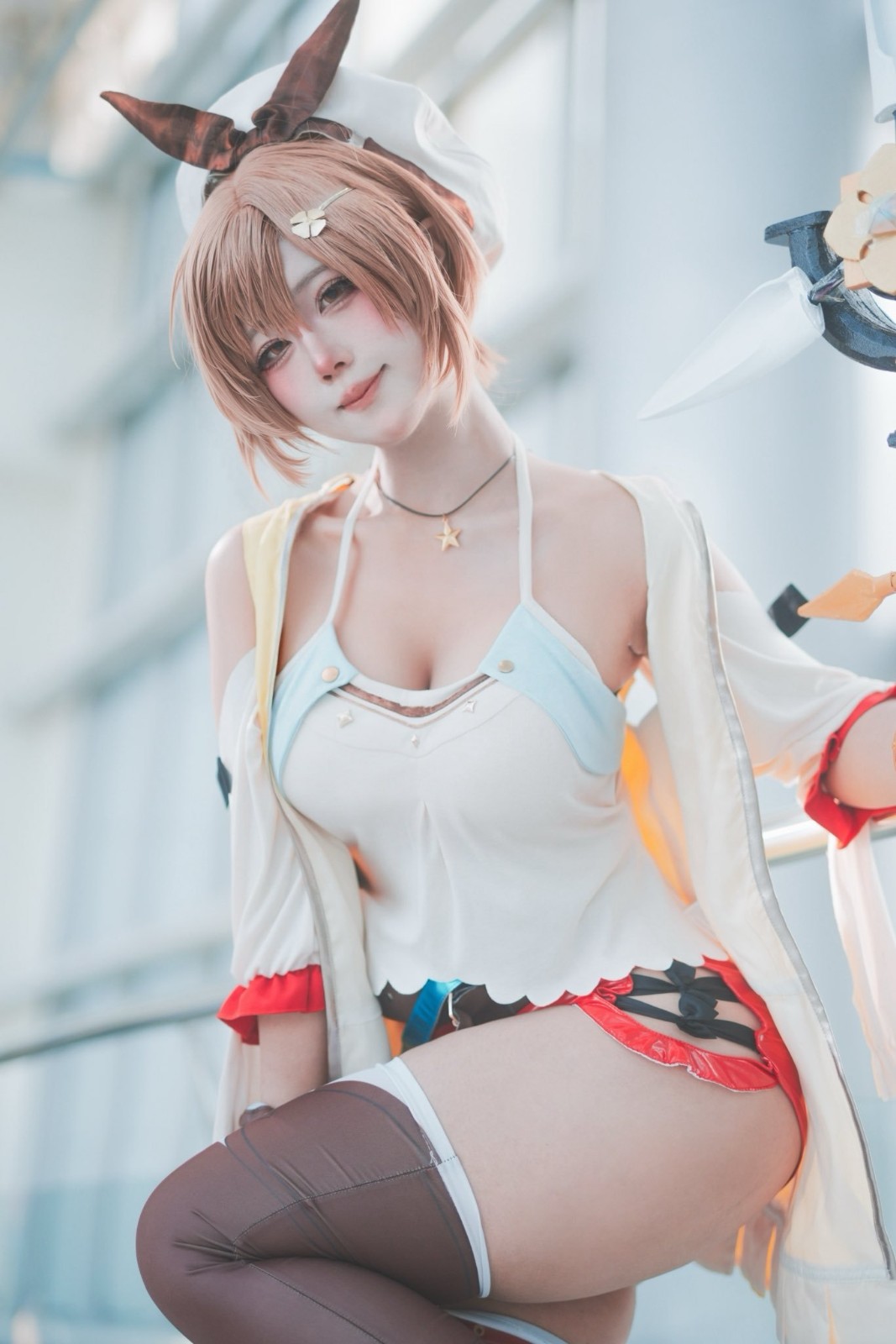 韩国Coser演绎《最终幻想7》蒂法 身材还原神态可人