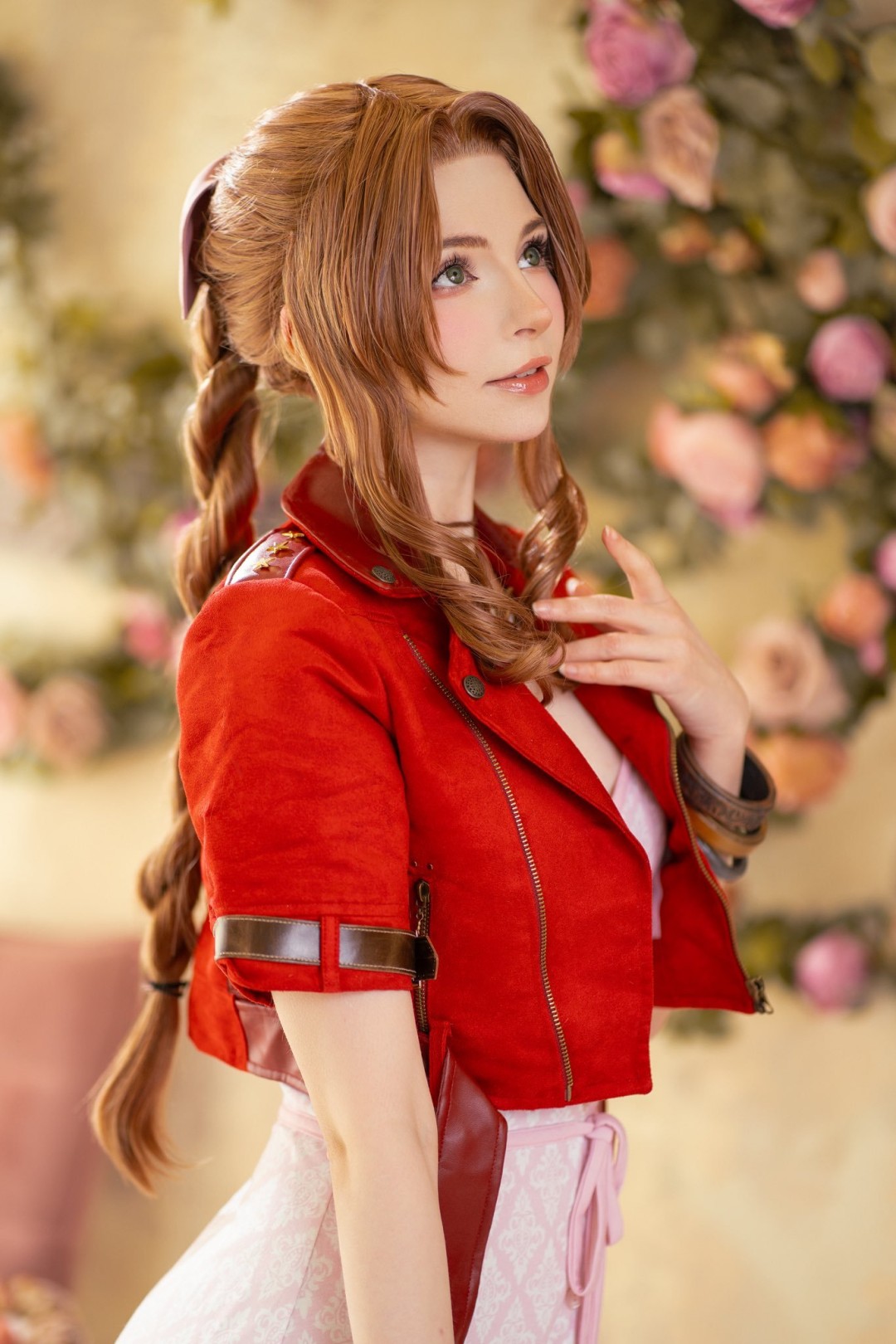 《最终幻想7》爱丽丝迎生日 多国粉丝出Cosplay庆祝