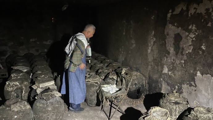 杨奇分享《黑神话：钟馗》实机幕后花絮 在摄影棚做饭！