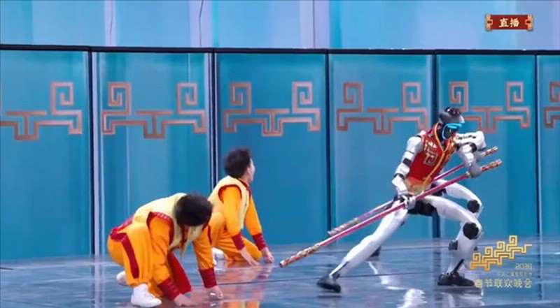 机器人全面入侵春晚 网友:这才一年进步这么大