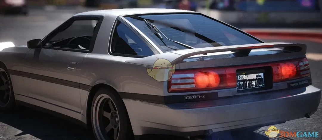 《赛博朋克2077》丰田Supra MK3跑车MOD