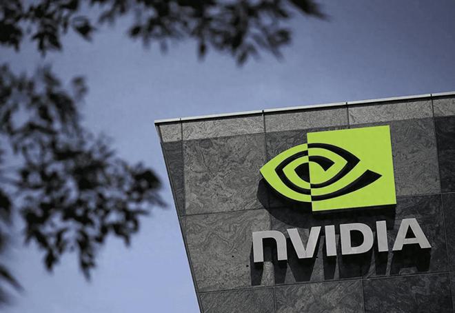 ����40����Ԫ��Ӣΰ��Ѻע���ҹ�оƬ��ͷ