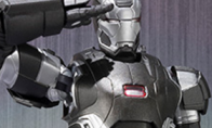 Fighting the latest war machine model with Iron Man to fight side by side