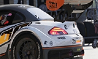 The PS4 version of "Racing Plan" uses EQAA anti -aliasing and PC high efficiency