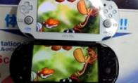 The cross -direction keys on the game console and remote control will be eliminated by the touch screen?