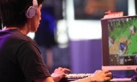 What is the attraction of Wang Sicong to enter the Chinese e -sports now?
