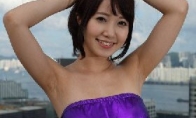"Rulong 0" Chinese version actress placing sexy uniforms makes you unable to hold it