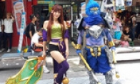 Taiwanese game showgirl takes sexy private photos: I do not rely on my chest by my strength