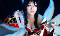 Spiral cat cos "LOL" Nine -tailed demon fox breasts are too big to break the clothes