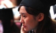 Beijing Film Academy's beauty gathered graduation photos onlookers and crowds are enjoying