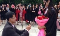 The graduation season is equal to the breakup season?College student couples fresh example card hits the face in minutes
