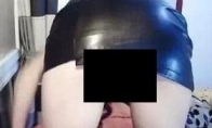 CCTV exposes online female anchors vulgar live broadcast for gifts constantly teases netizens