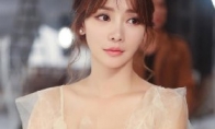 The latest blockbuster of the pure house goddess Liu Yan shows the elegant fairy fan