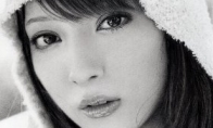 Japanese middle -aged uncle pencil drawing super god figure portrait looks like a movie star photo