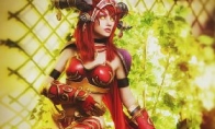 Russian girl COS with racial talent to hold weapons is a female warrior