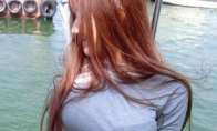 Net red e -sports female anchor showed sexy private photos. This girl is screaming when she watched it